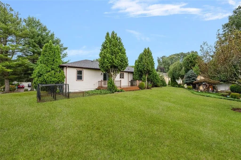 65 Janet Drive Cranston RI 02921