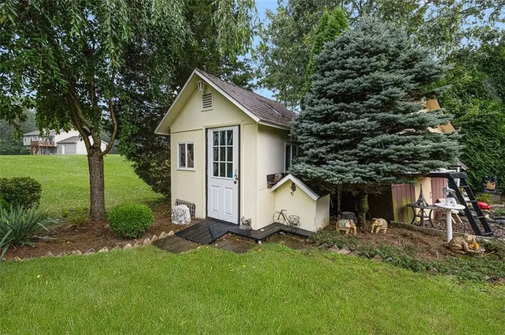 65 Janet Drive Cranston RI 02921