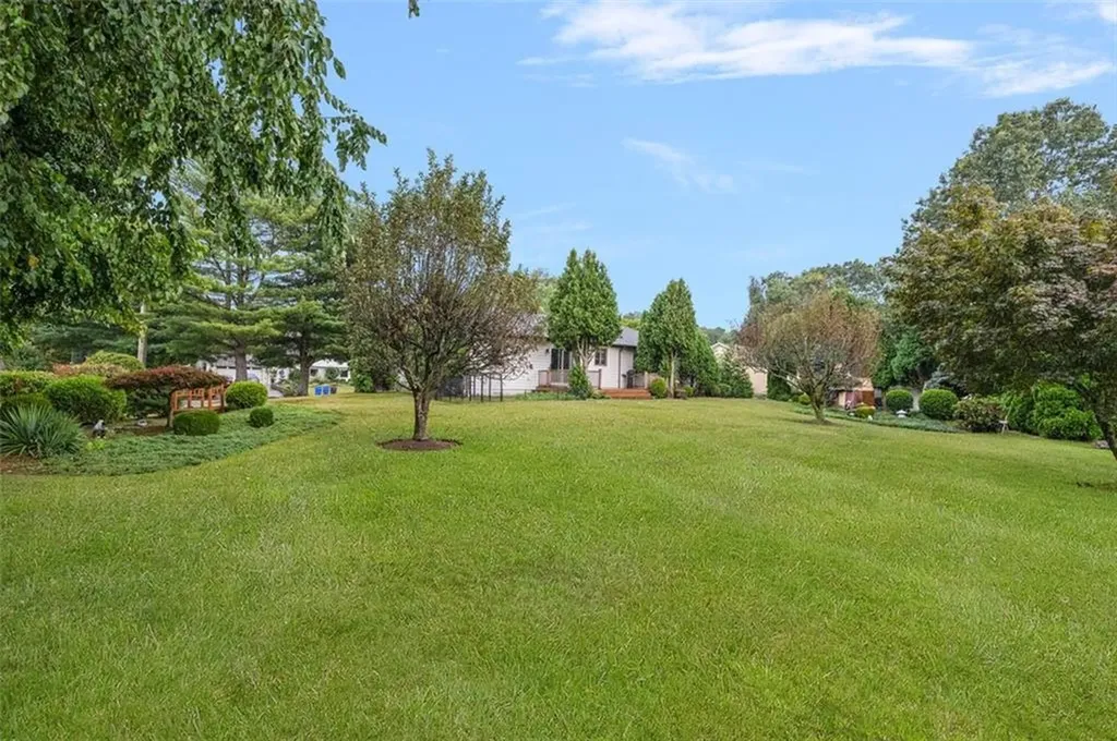 65 Janet Drive Cranston RI 02921