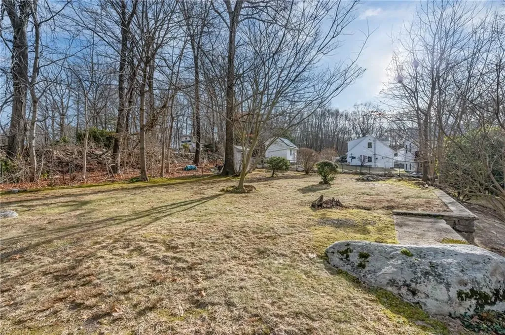 2 Varin Drive Smithfield RI 02917