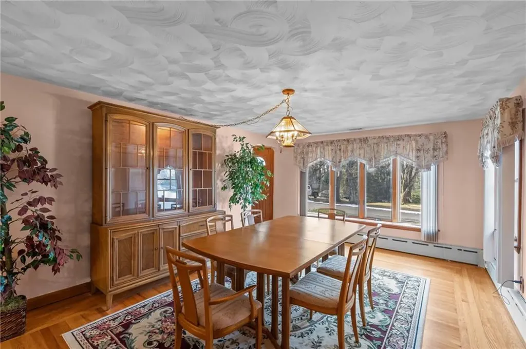 2 Varin Drive Smithfield RI 02917