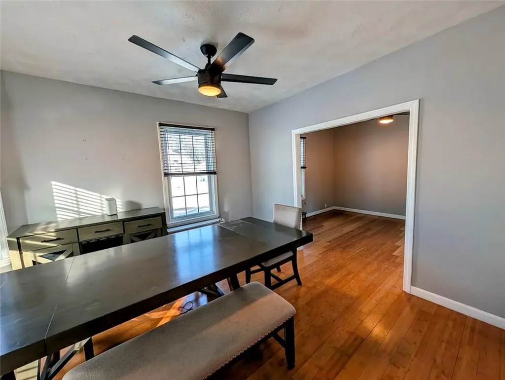 103 Burnside Avenue East Providence RI 02915