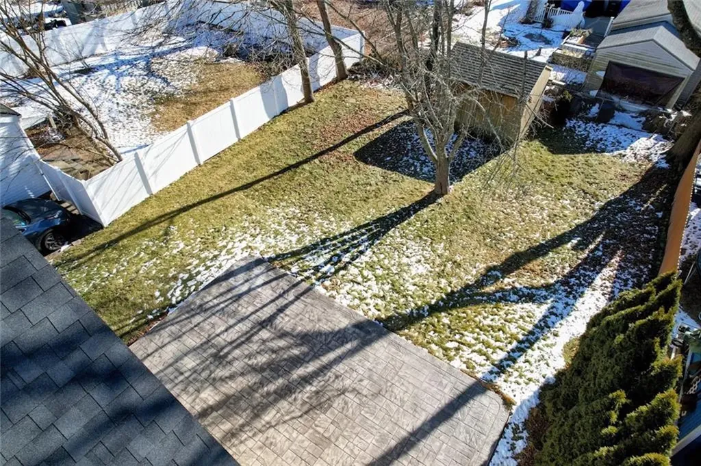 103 Burnside Avenue East Providence RI 02915