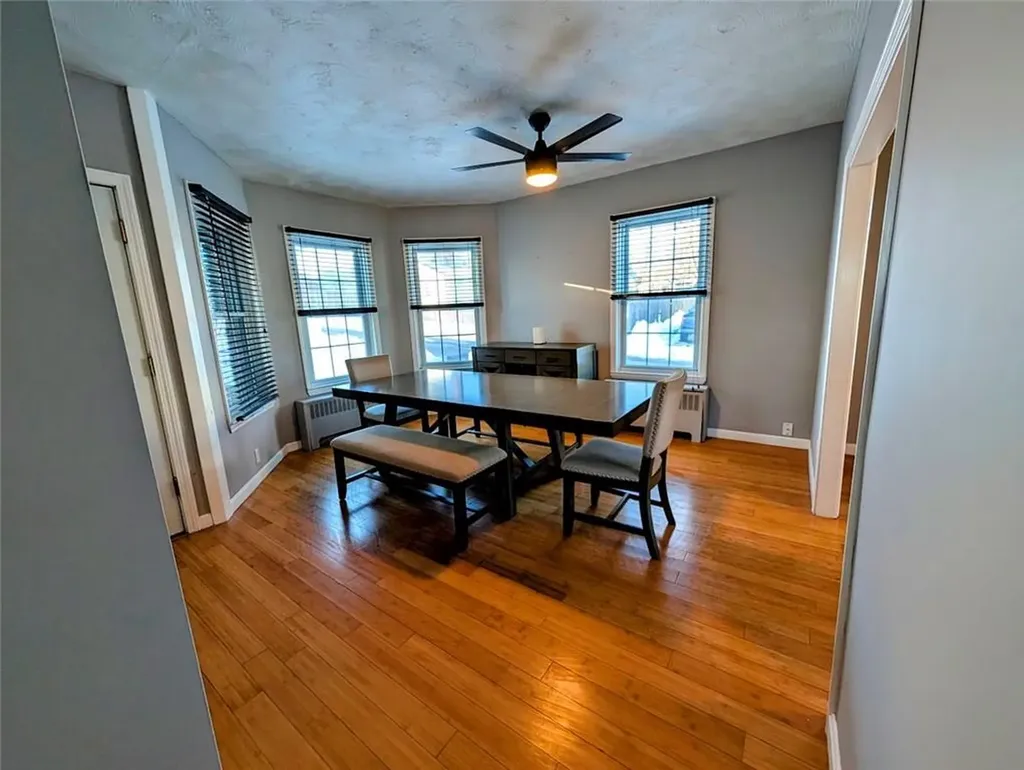 103 Burnside Avenue East Providence RI 02915