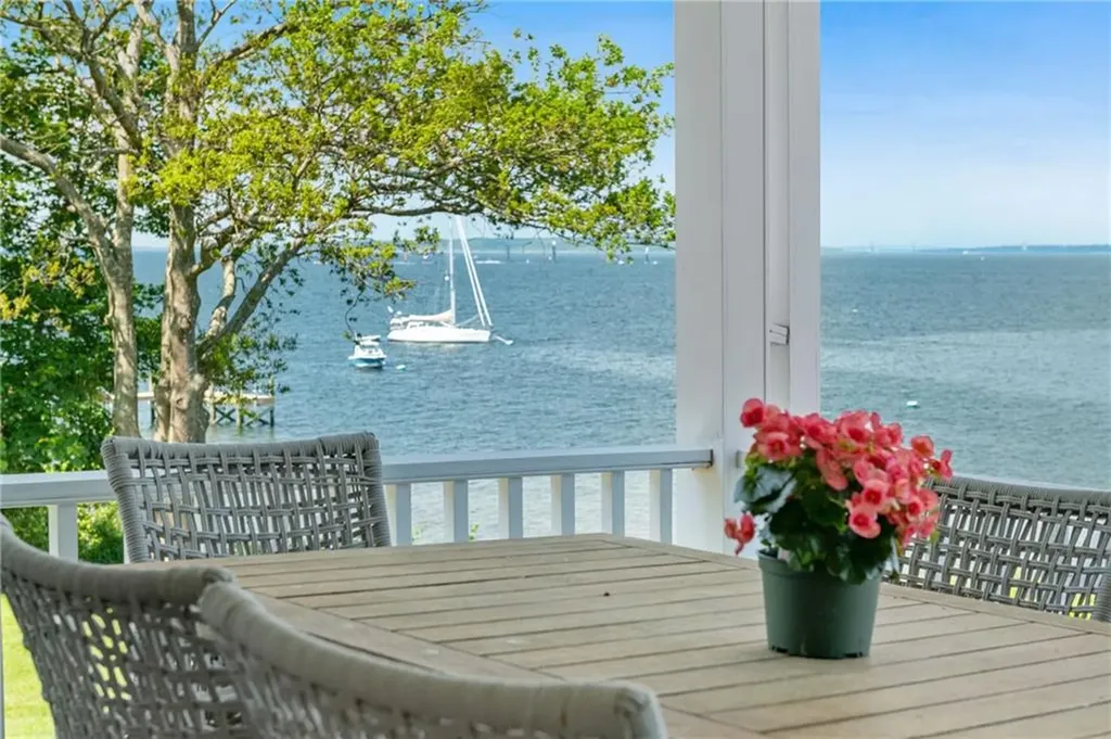 376 East Shore Road Jamestown RI 02835