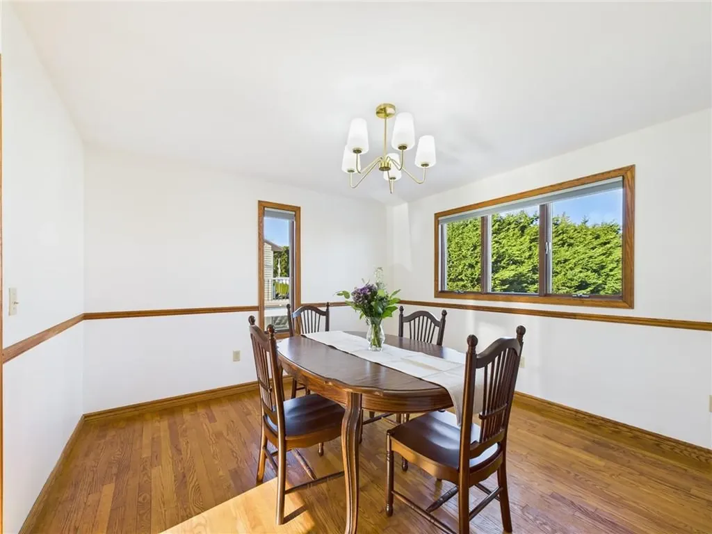 151 East Shore Road Narragansett RI 02882