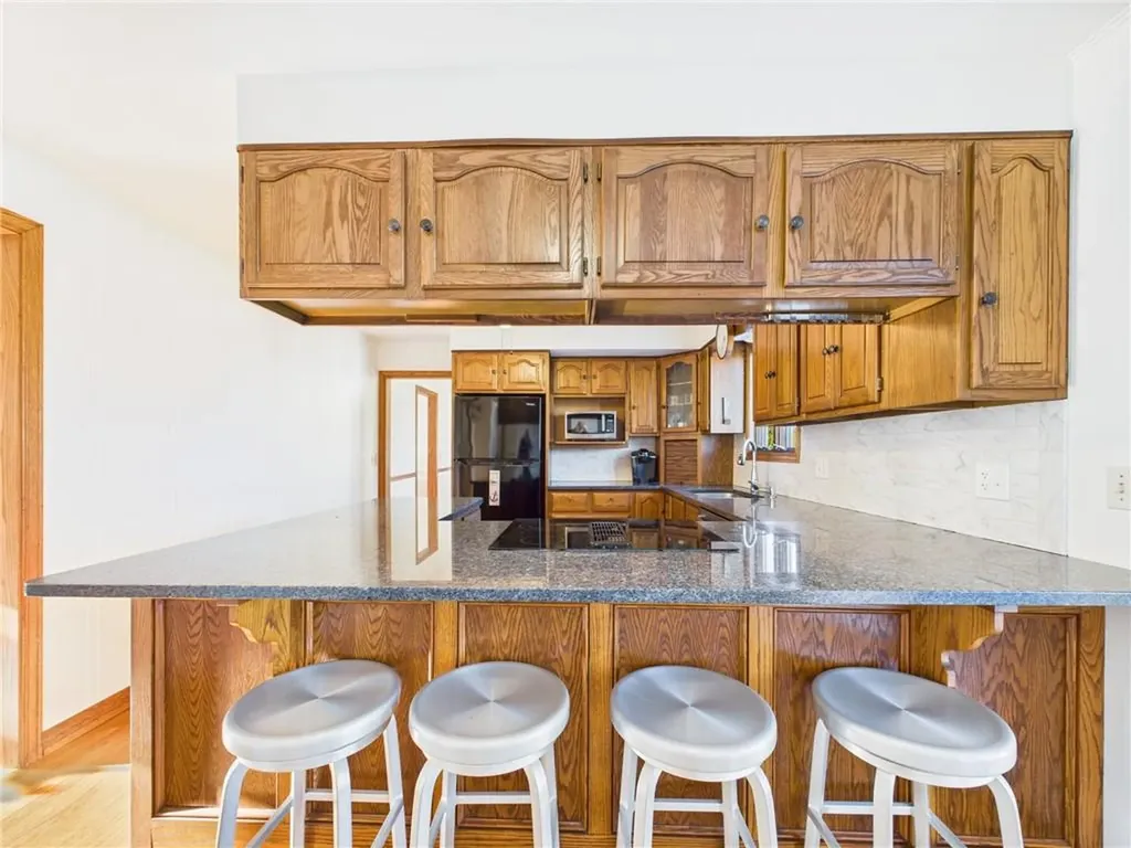 151 East Shore Road Narragansett RI 02882