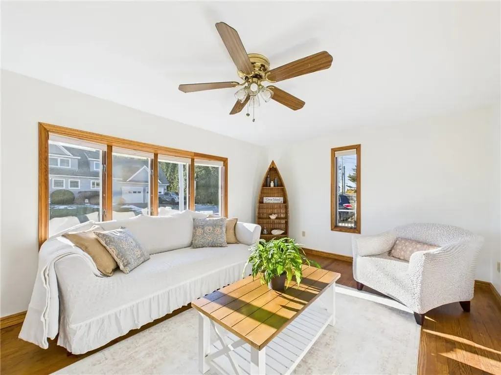 151 East Shore Road Narragansett RI 02882