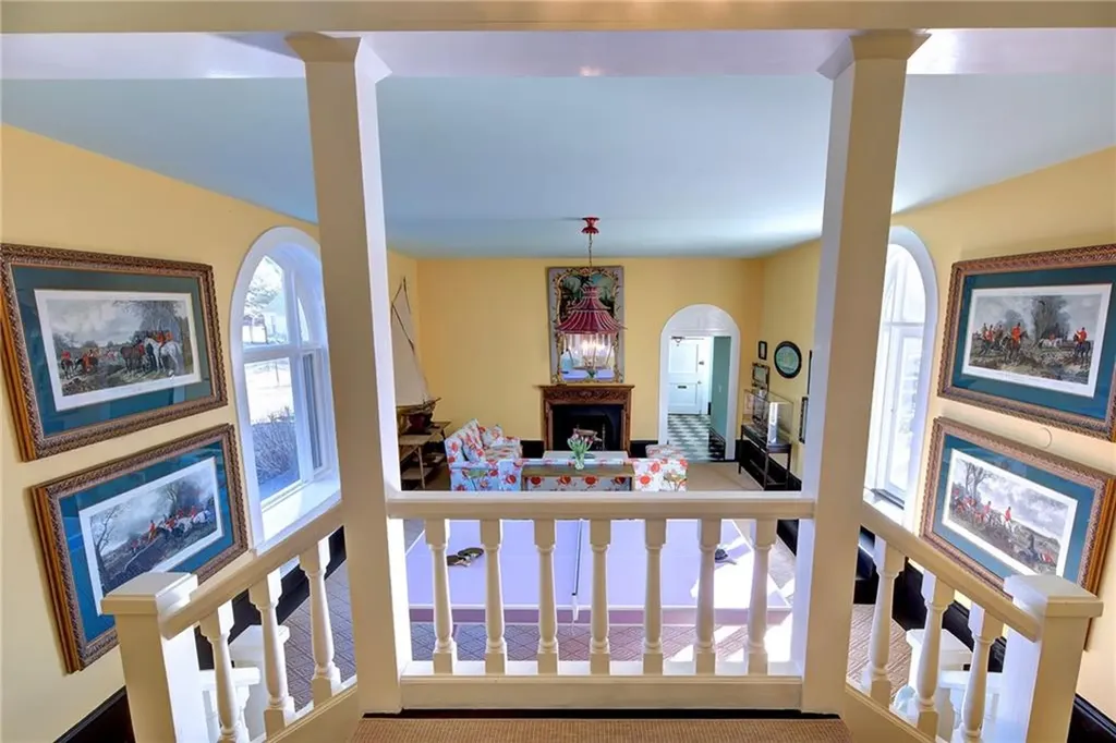 6 Price's Cove Avenue Newport RI 02840