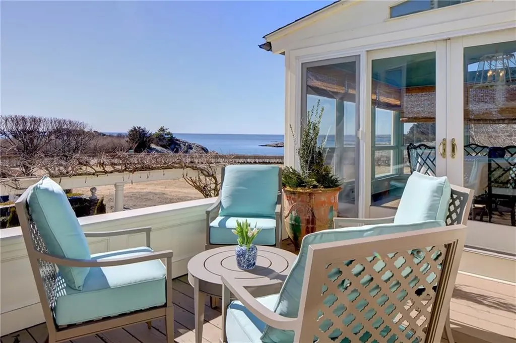 6 Price's Cove Avenue Newport RI 02840