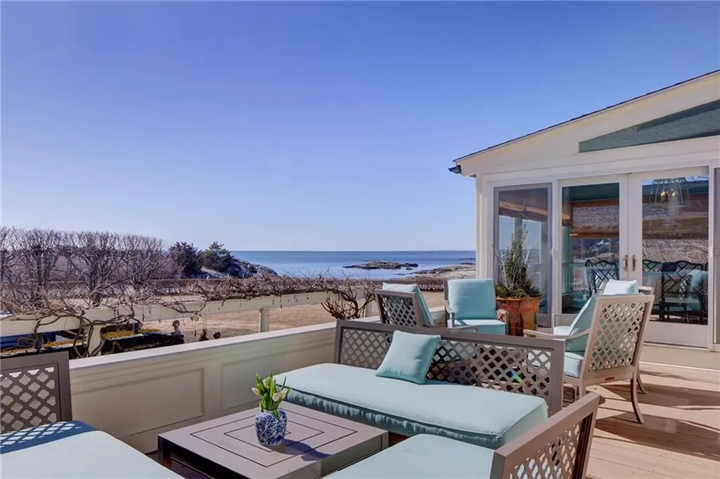 6 Price's Cove Avenue Newport RI 02840