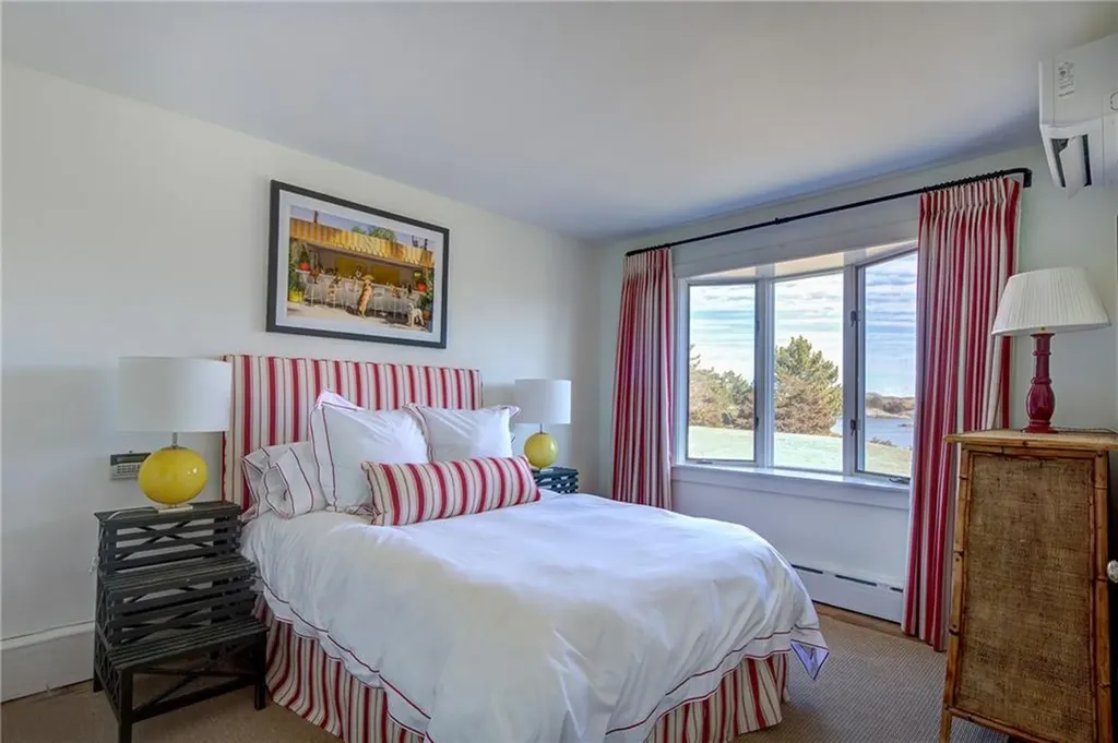 6 Price's Cove Avenue Newport RI 02840