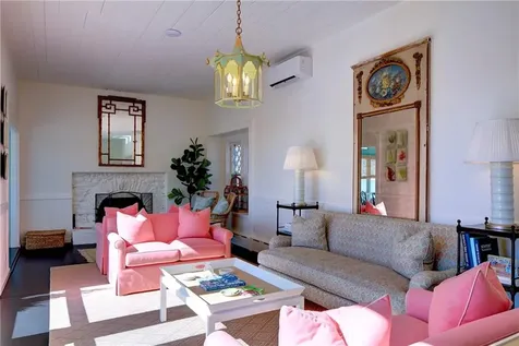 6 Price's Cove Avenue Newport RI 02840