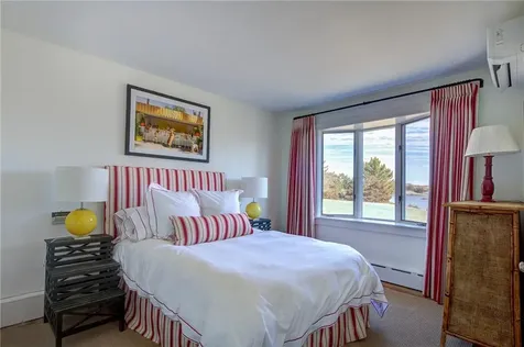 6 Price's Cove Avenue Newport RI 02840