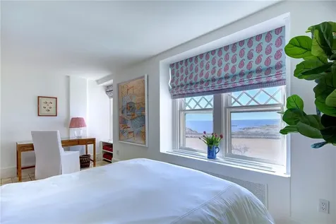 6 Price's Cove Avenue Newport RI 02840