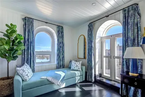 6 Price's Cove Avenue Newport RI 02840