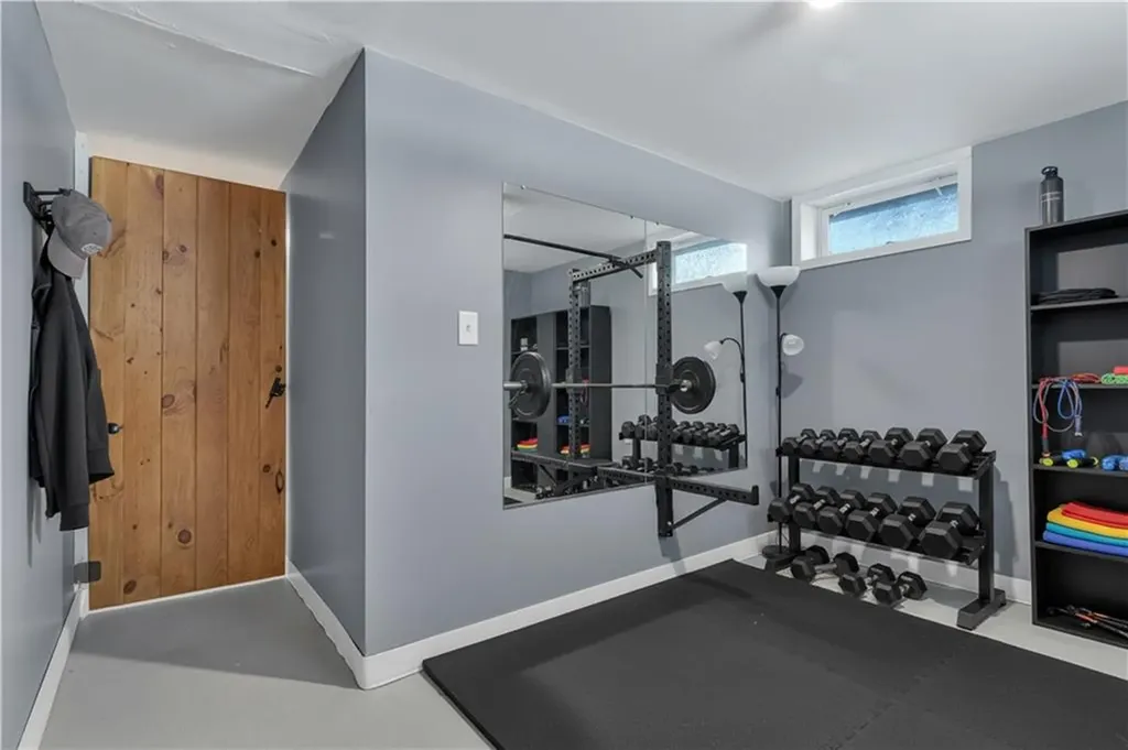 43 Esquire Avenue Warwick RI 02889