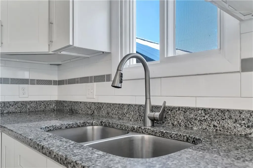 43 Esquire Avenue Warwick RI 02889