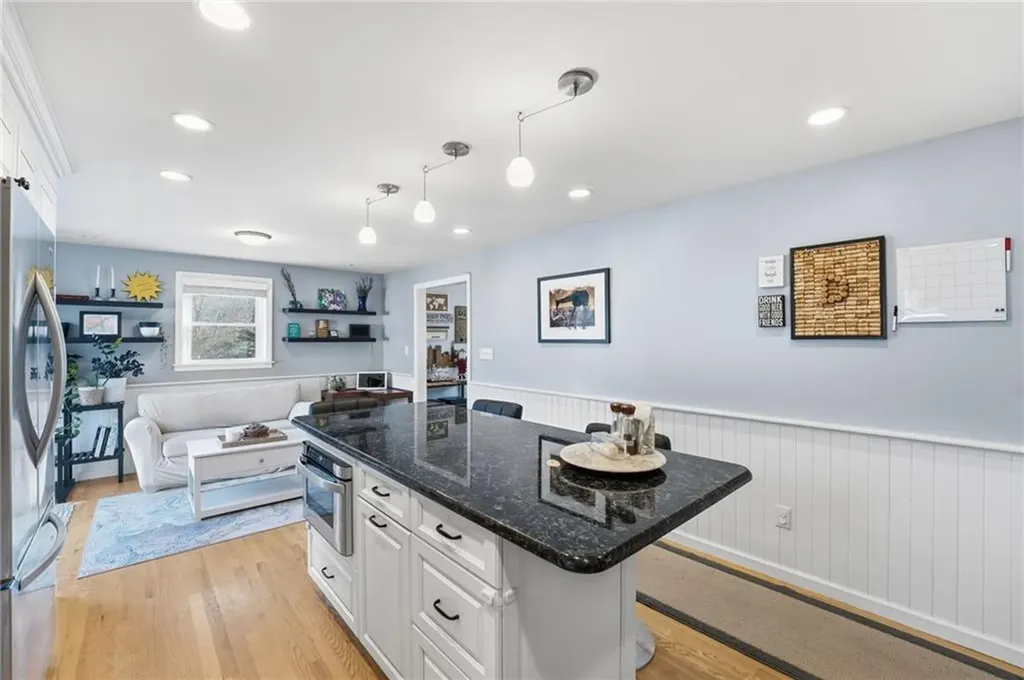 39 Secluded Drive South Kingstown RI 02879