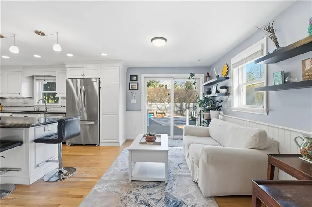 39 Secluded Drive South Kingstown RI 02879