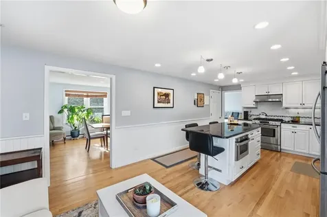 39 Secluded Drive South Kingstown RI 02879