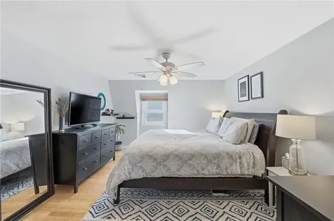 39 Secluded Drive South Kingstown RI 02879