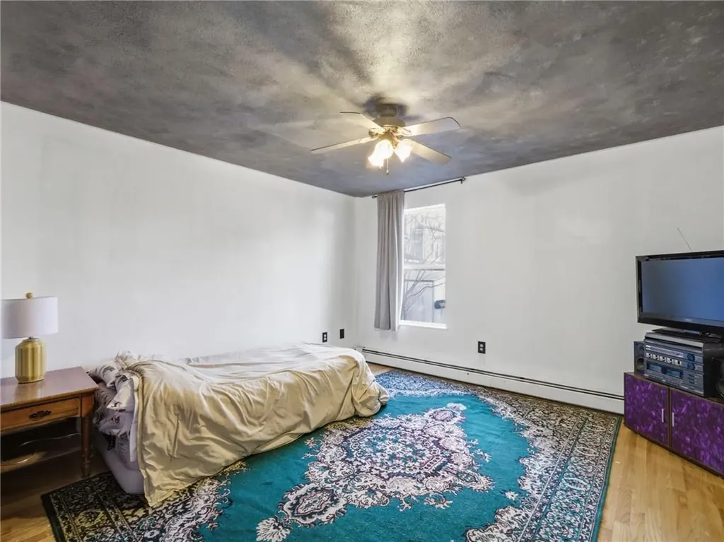 6 Seton Street Providence RI 02909