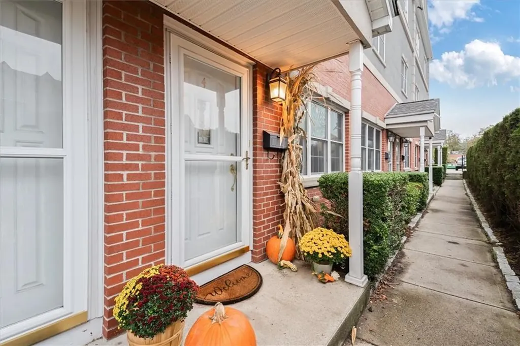 32 Park Street Attleboro MA 02703