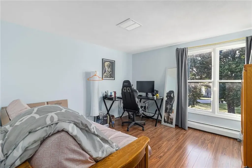 58 Needle Grove Point North Providence RI 02904