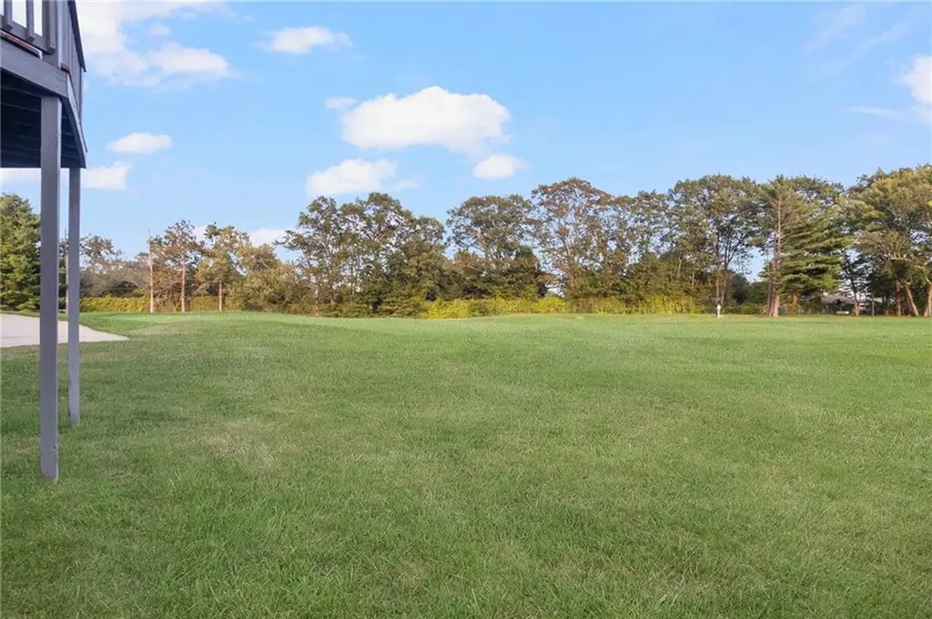 58 Needle Grove Point North Providence RI 02904