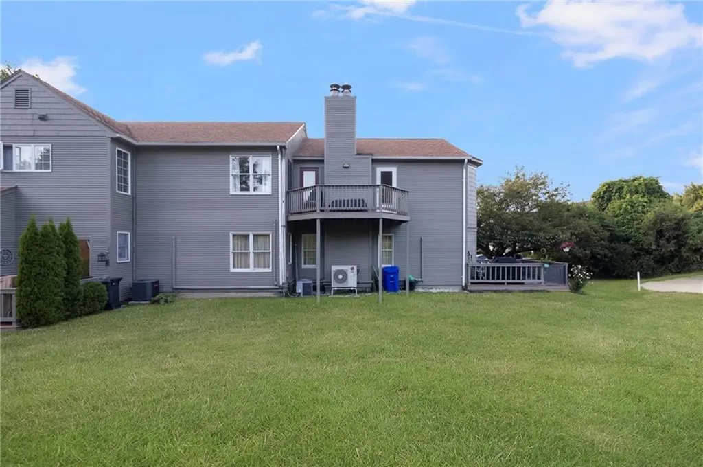 58 Needle Grove Point North Providence RI 02904