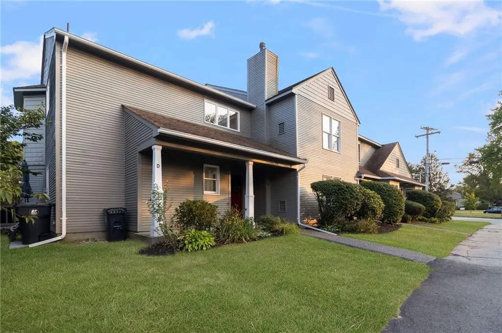 58 Needle Grove Point North Providence RI 02904