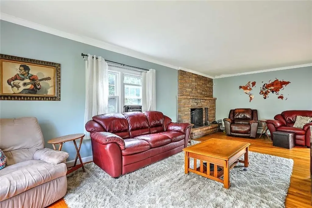 5 High Street Warwick RI 02886