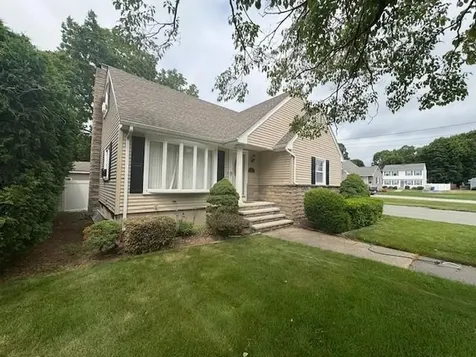 5 High Street Warwick RI 02886