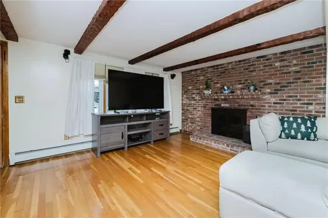 107 Walker Street Swansea MA 02777