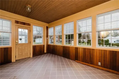 107 Walker Street Swansea MA 02777