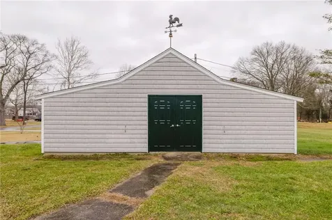 107 Walker Street Swansea MA 02777