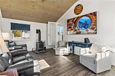 70 Pettee Avenue North Kingstown RI 02852