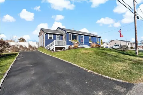 70 Pettee Avenue North Kingstown RI 02852