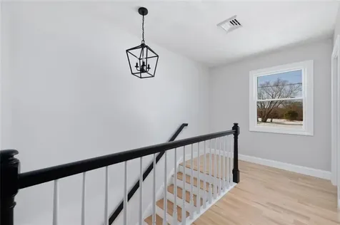 36 Kinnicutt Avenue Warren RI 02885