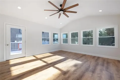 36 Kinnicutt Avenue Warren RI 02885