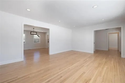 36 Kinnicutt Avenue Warren RI 02885