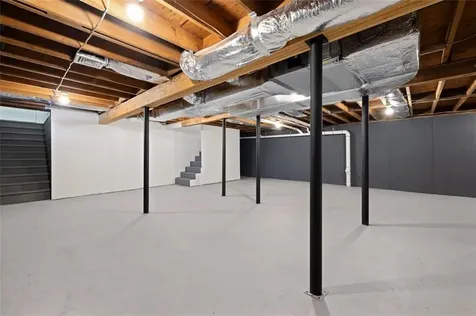 36 Kinnicutt Avenue Warren RI 02885