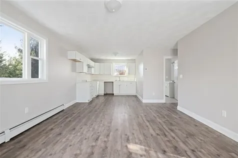 36 Kinnicutt Avenue Warren RI 02885