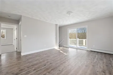 36 Kinnicutt Avenue Warren RI 02885