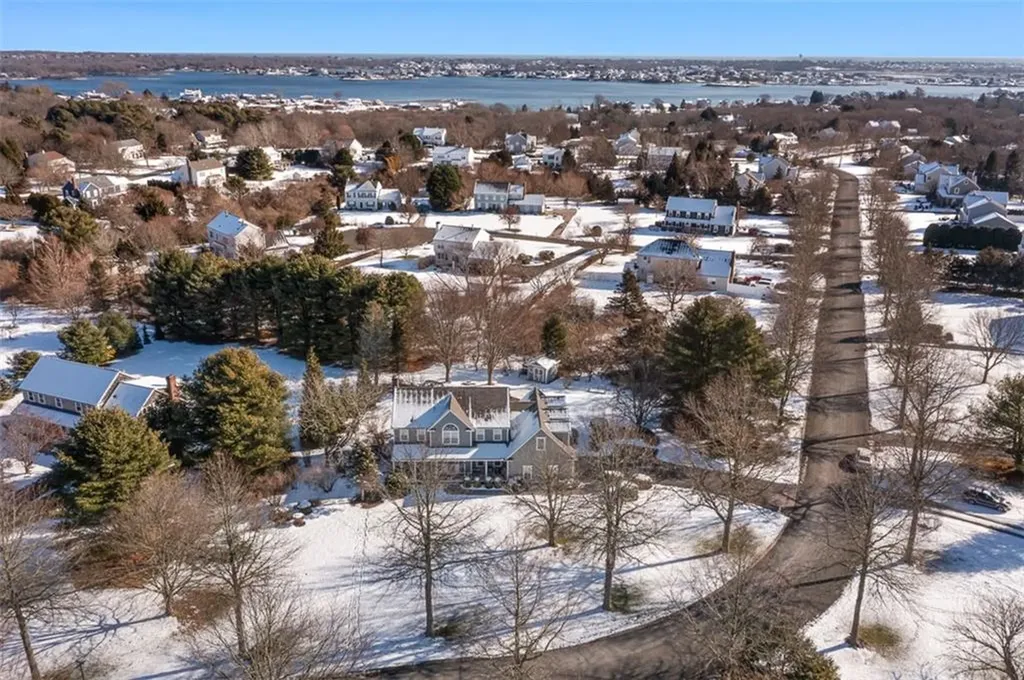 350 Kettle Pond Drive South Kingstown RI 02879