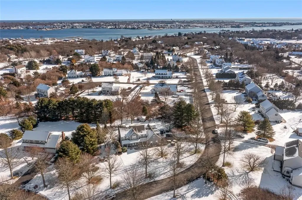 350 Kettle Pond Drive South Kingstown RI 02879