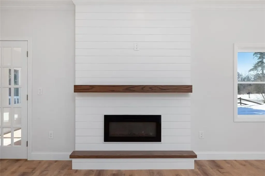 36 Kinnicutt Avenue Warren RI 02885