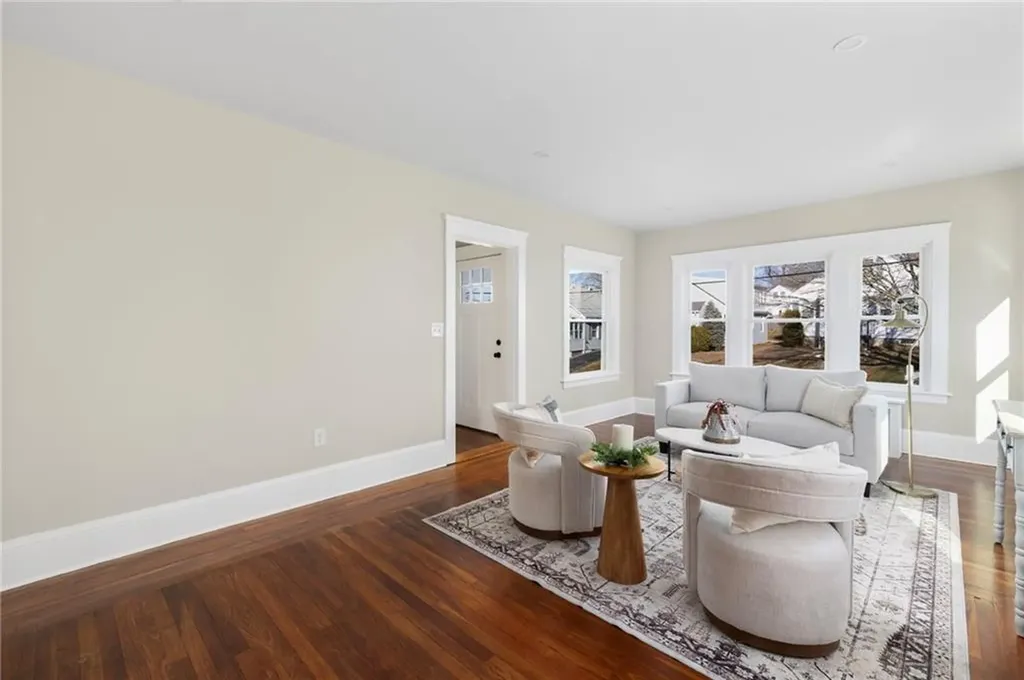 96 Mason Avenue Cranston RI 02910