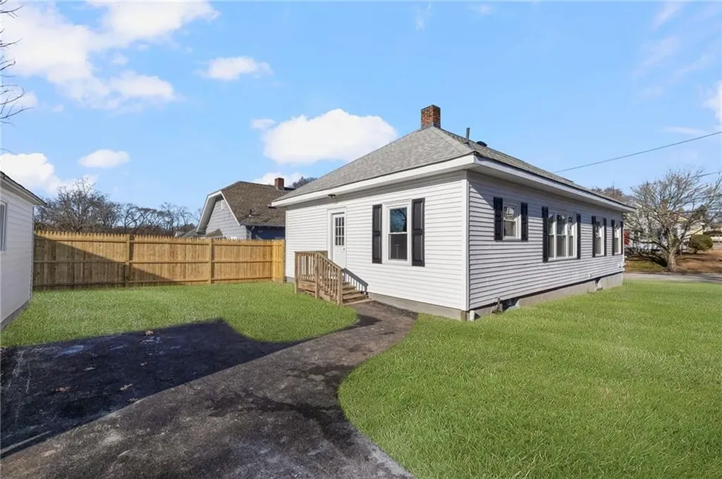 96 Mason Avenue Cranston RI 02910